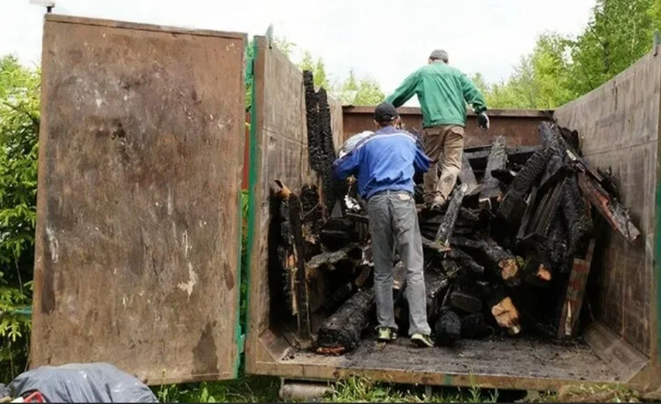 Вывоз мусора после пожара в Ельце от ПроМусор — уборка, утилизация, цена от 2516 руб