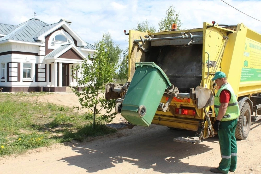 Вывоз мусора с дачи СНТ в Ельце от ПроМусор — вывоз дачного и садового мусора, цена от 1694 руб